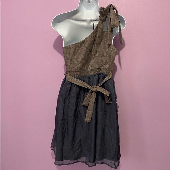 MM couture one shoulder dress(M) - Picture 4 of 4